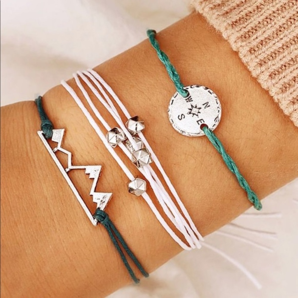 New White Silver Compass Mountain Bracelet Set